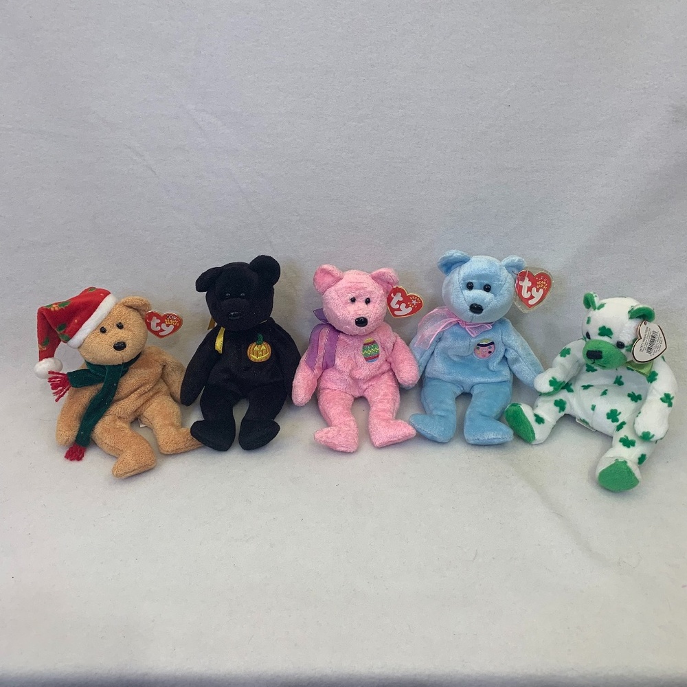 FIVE Holiday Beanie Babies